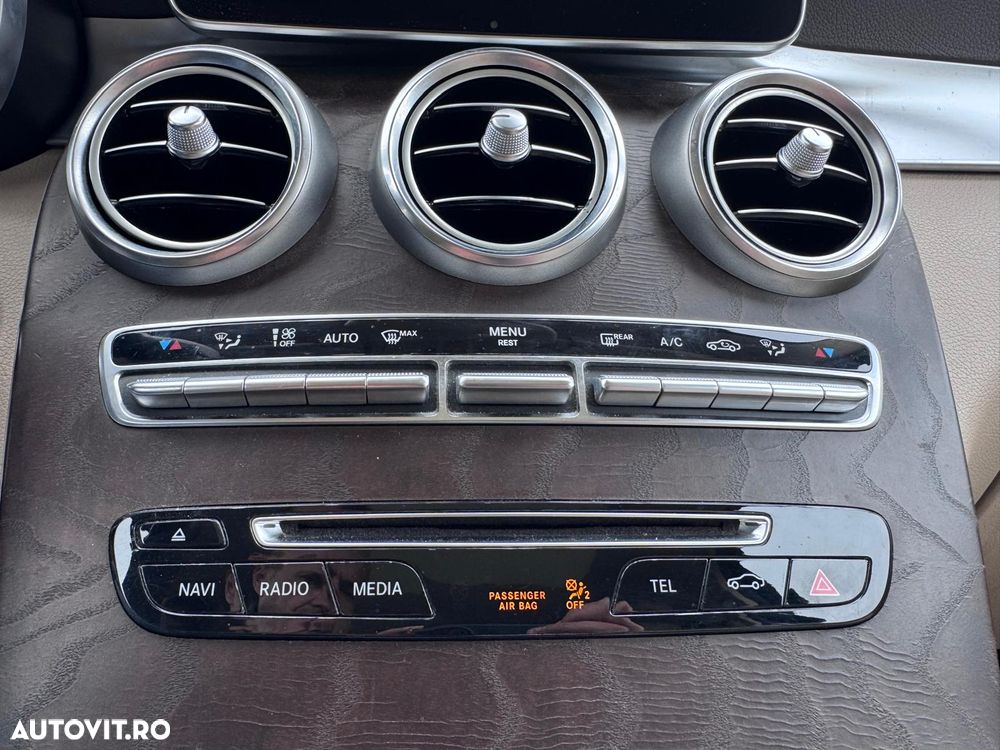 Mercedes-Benz GLC 250 d 4MATIC 9G-TRONIC AMG Line - 28