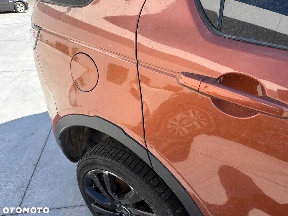 Land Rover Discovery Sport - 21