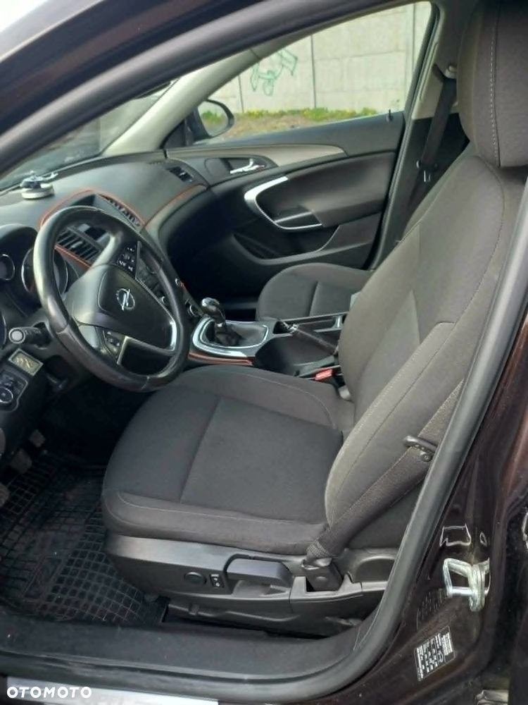 Opel Insignia 1.8 Sport - 9