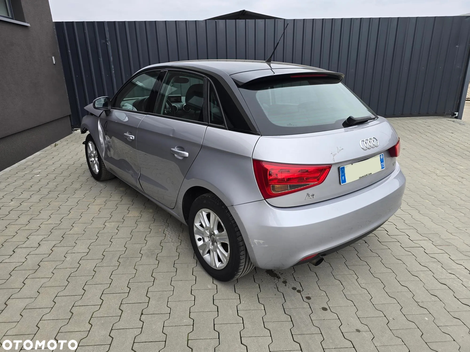 Audi A1 1.6 TDI Sportback Attraction - 3