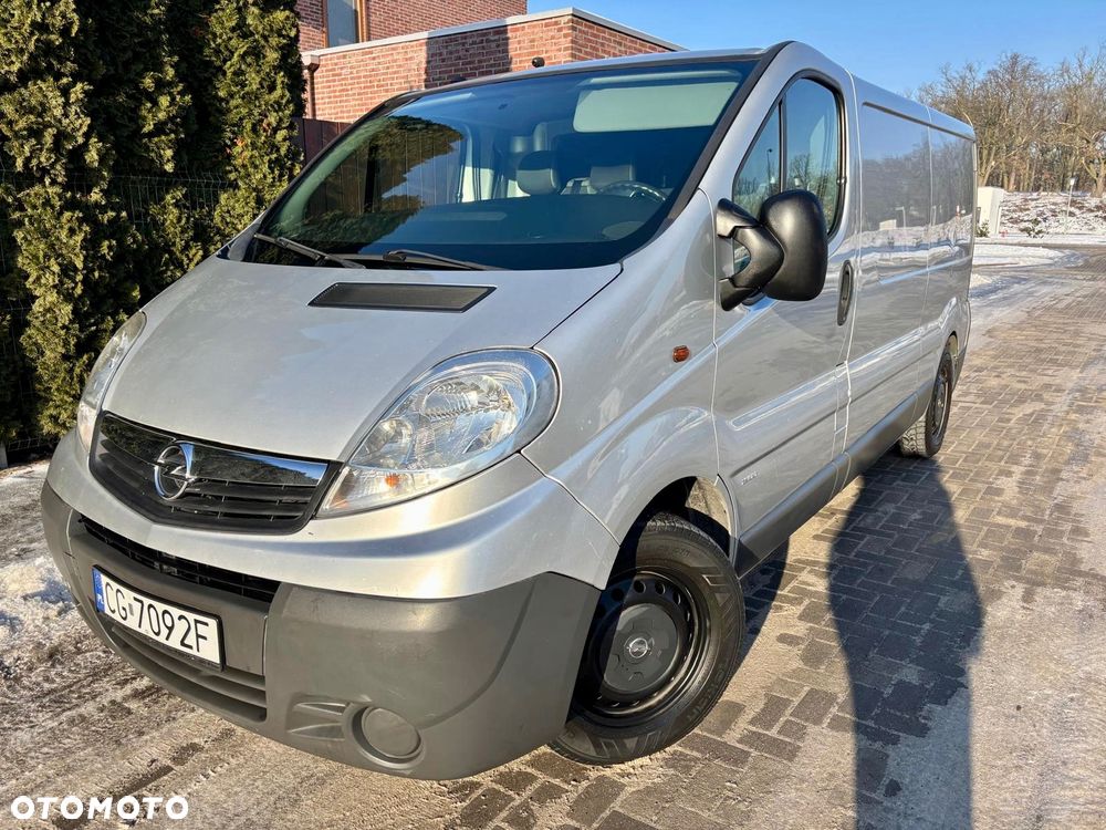 Opel Vivaro - 2