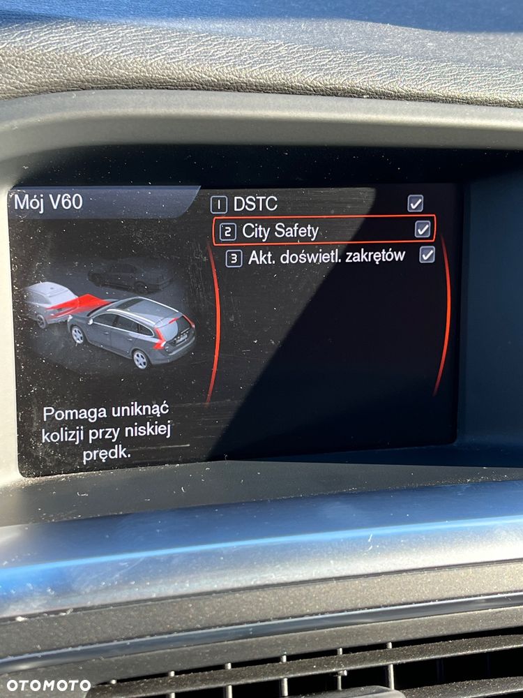 Volvo V60 - 16