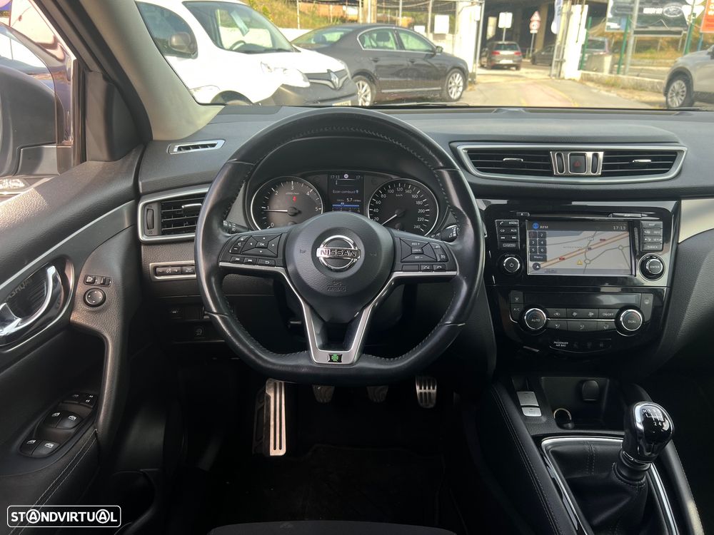 Nissan Qashqai 1.5 dCi Acenta Connect - 16