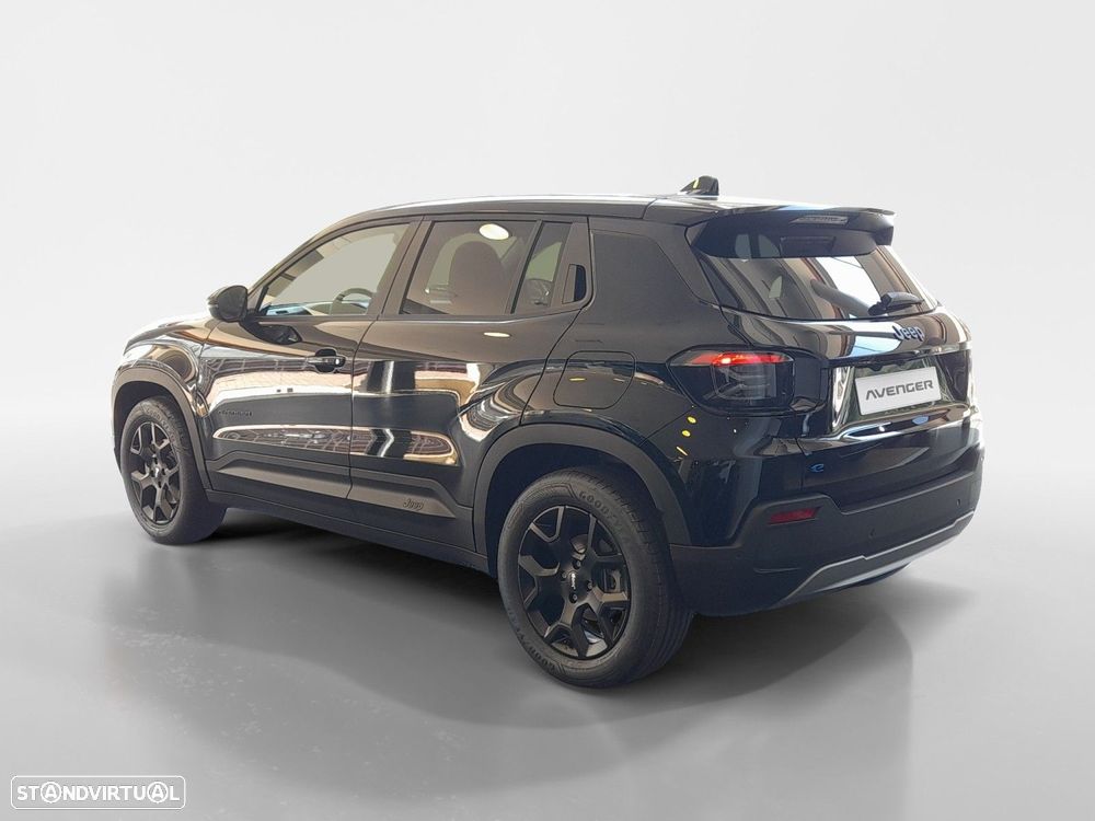 Jeep Avenger 54 kWh Black Edition - 3