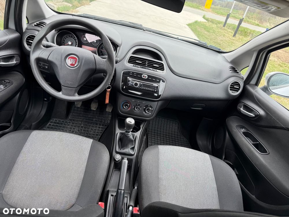 Fiat Punto 2012 - 10