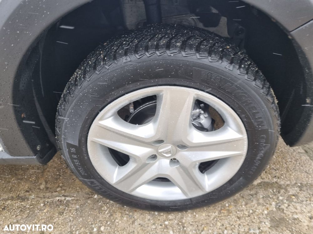 Dacia Sandero Stepway TCe 90 Prestige - 19