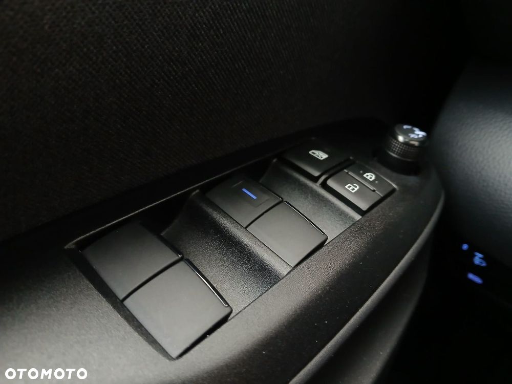 Toyota Yaris Cross Hybrid 1.5 Comfort - 32