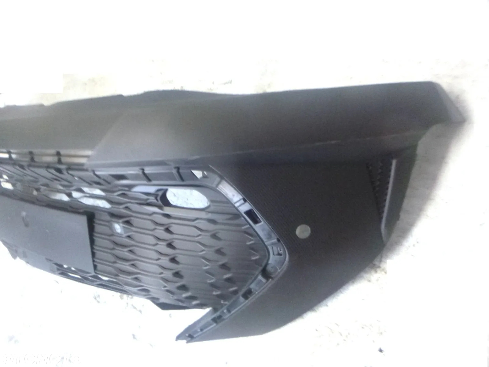 TOYOTA CHR CH-R 2023r+ KRATKA ZDERZAKA PRZÓD NOWA ORYGINAŁ 52129-F4180 - 4