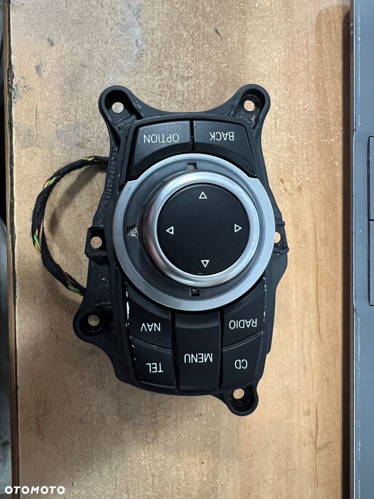 E90 pokrętło idrive kontroler CiC z przyciskami 9205177 - 1
