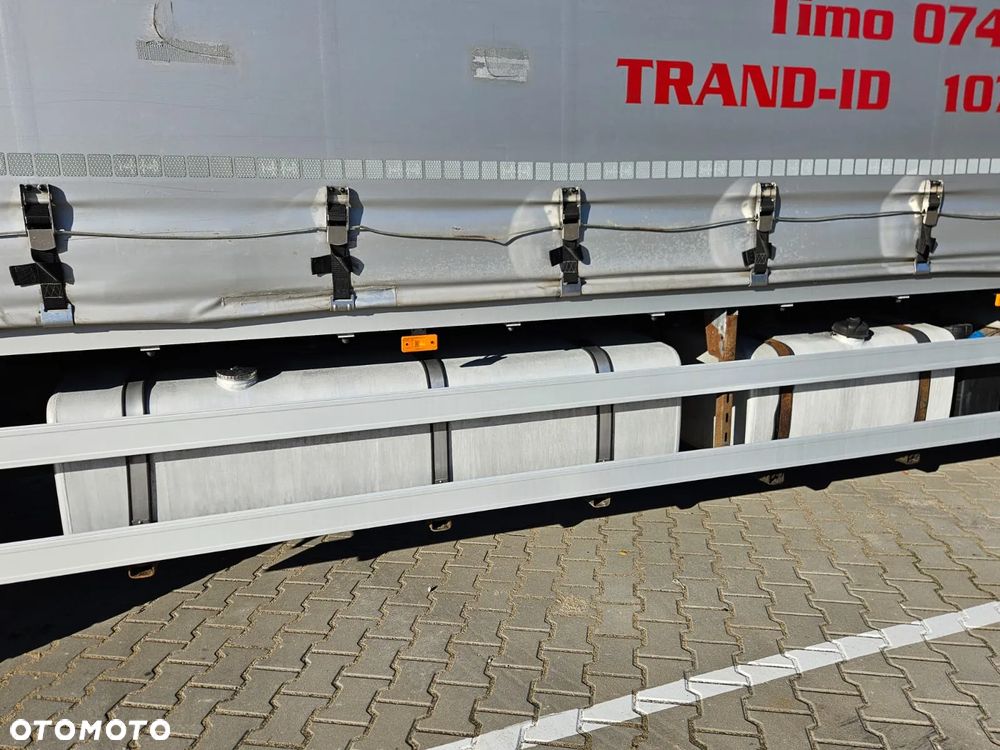 Iveco EUROCARGO - 12