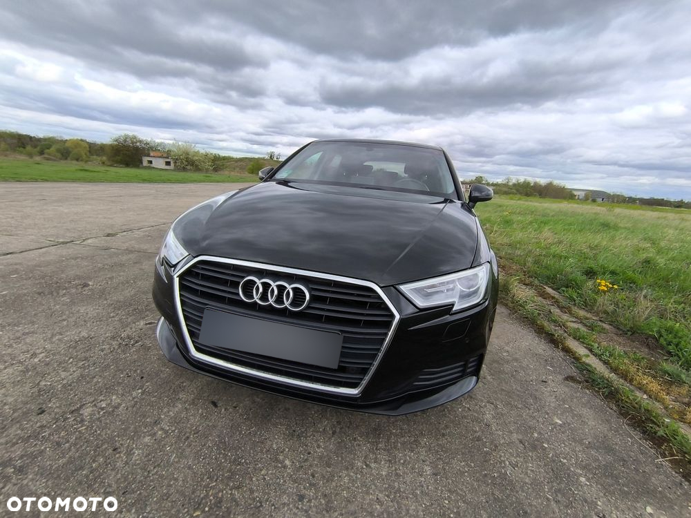 Audi A3 1.6 TDI S tronic - 4