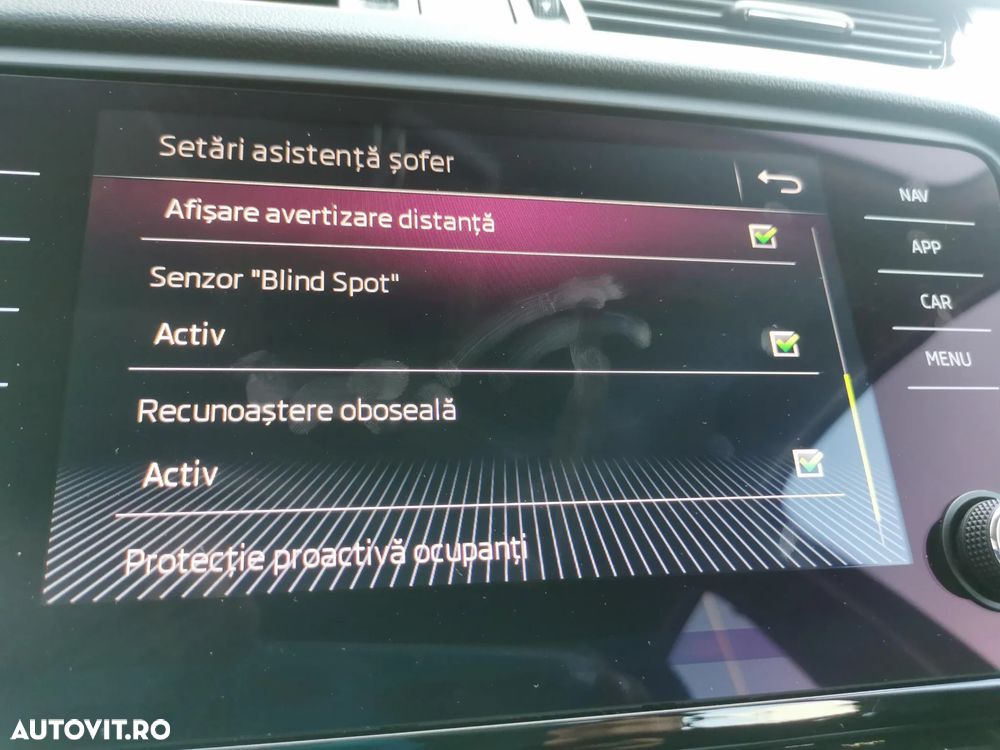 Skoda Octavia 1.5 TSI DSG MHEV Style - 28