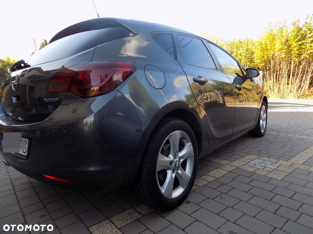 Opel Astra - 8