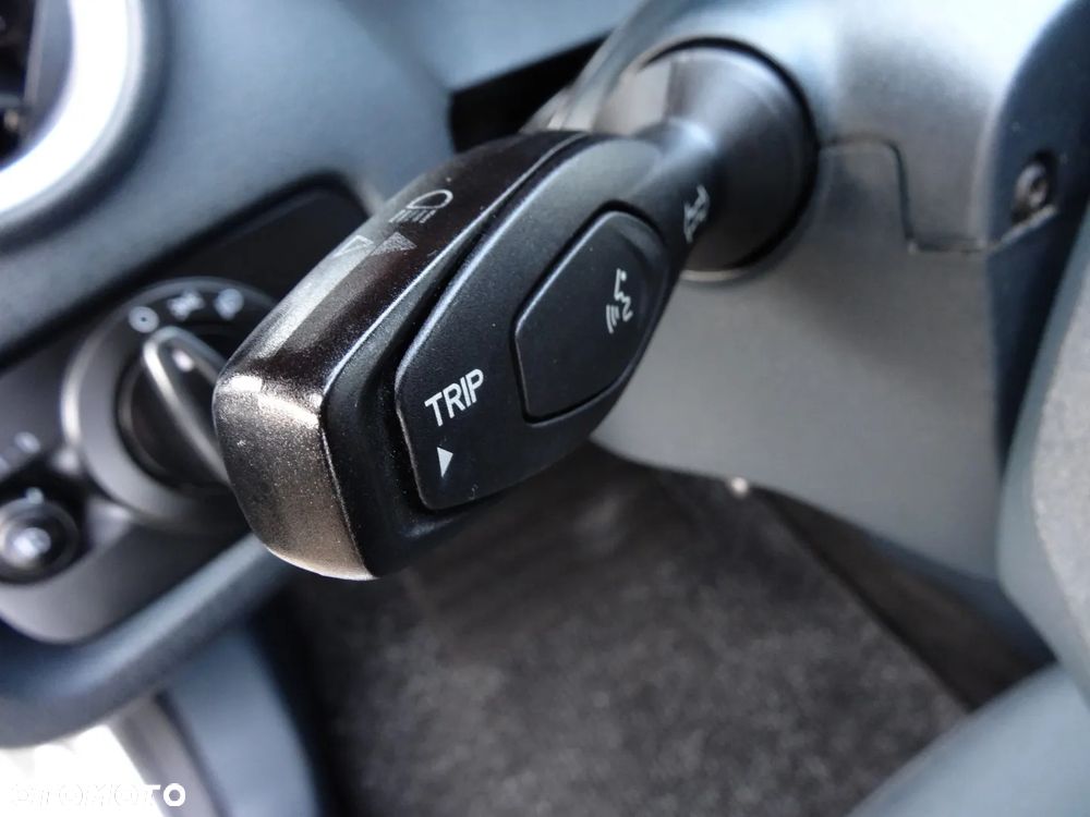 Ford Fiesta 1.25 Titanium EU5 - 31