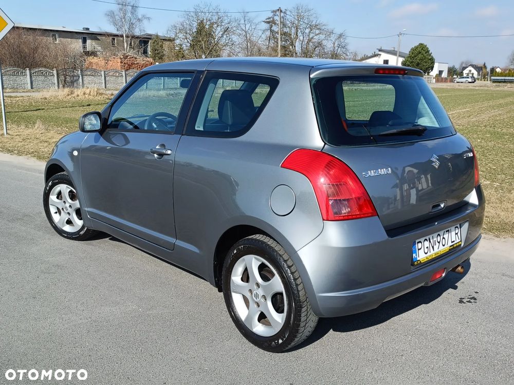 Suzuki Swift 1.3 Comfort - 23