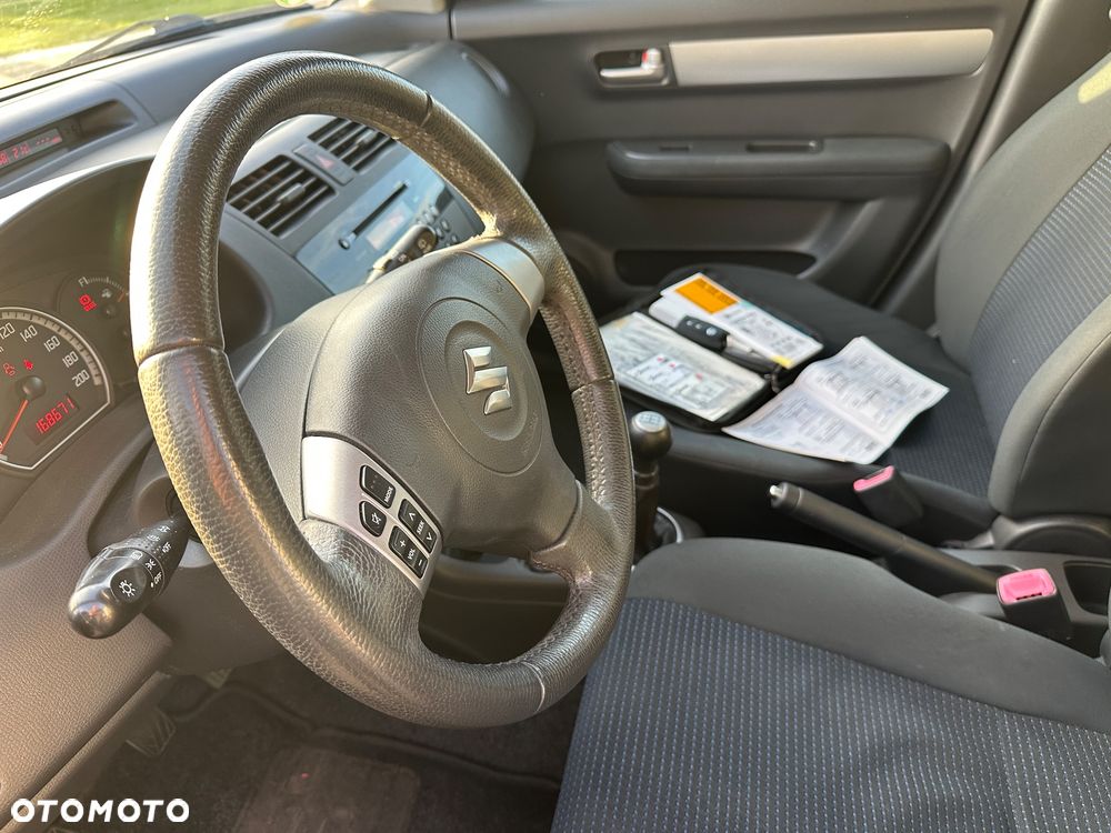 Suzuki Swift 1.3 Comfort - 5