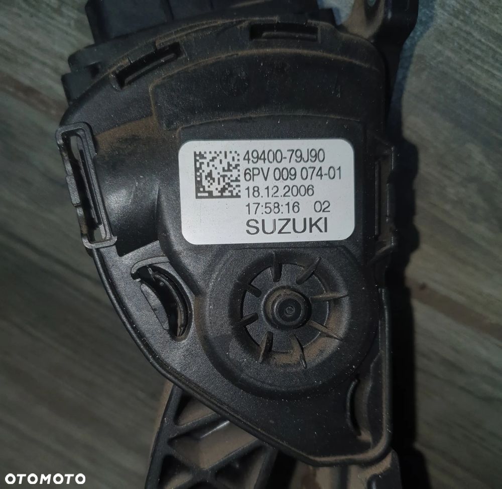 pedał gazu potencjometr suzuki SX4 - 2