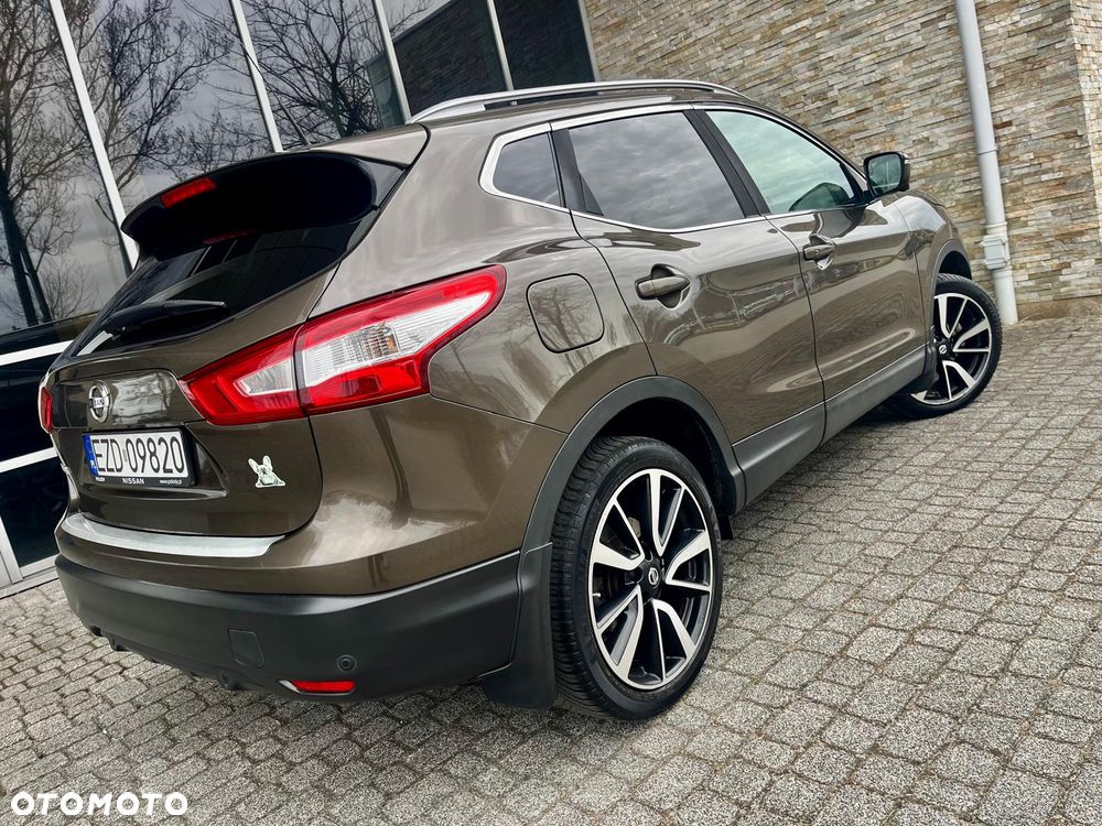 Nissan Qashqai 1.6 dCi Xtronic TEKNA+ - 11