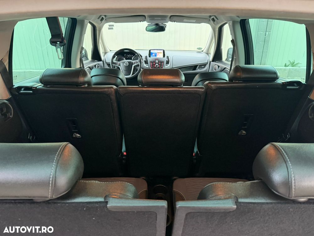 Opel Zafira - 8