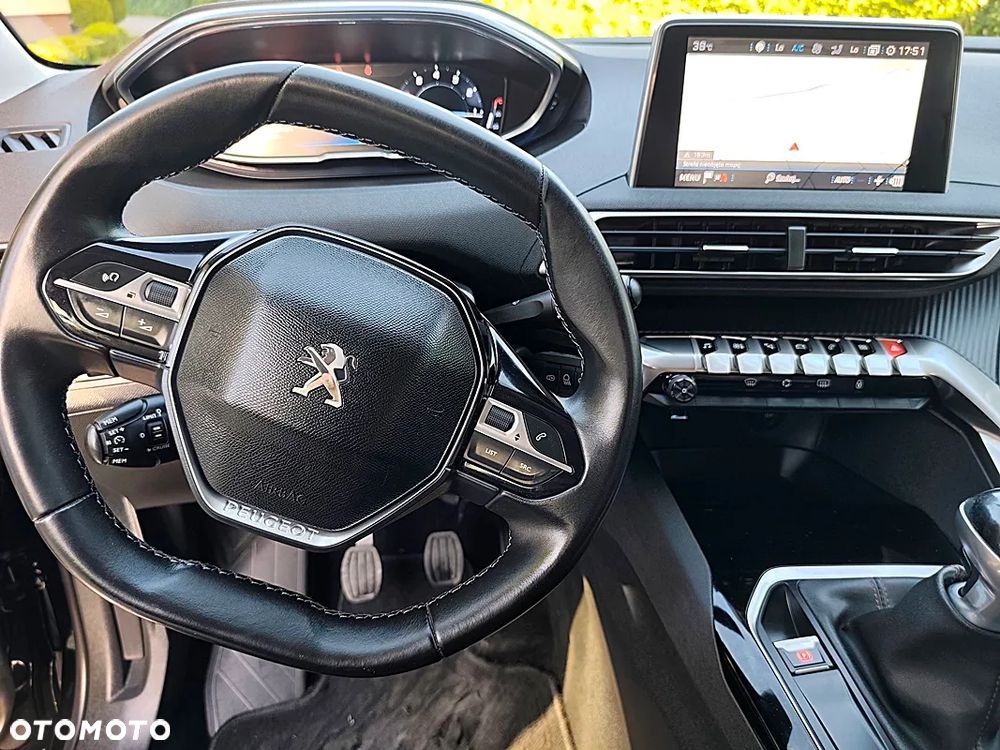 Peugeot 3008 PureTech 130 Stop & Start GPF Active - 11