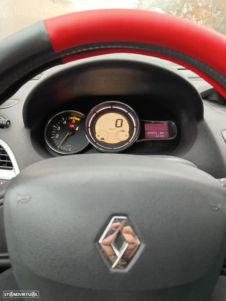 Renault Mégane Sport Tourer 1.5 dCi Dynamique - 6