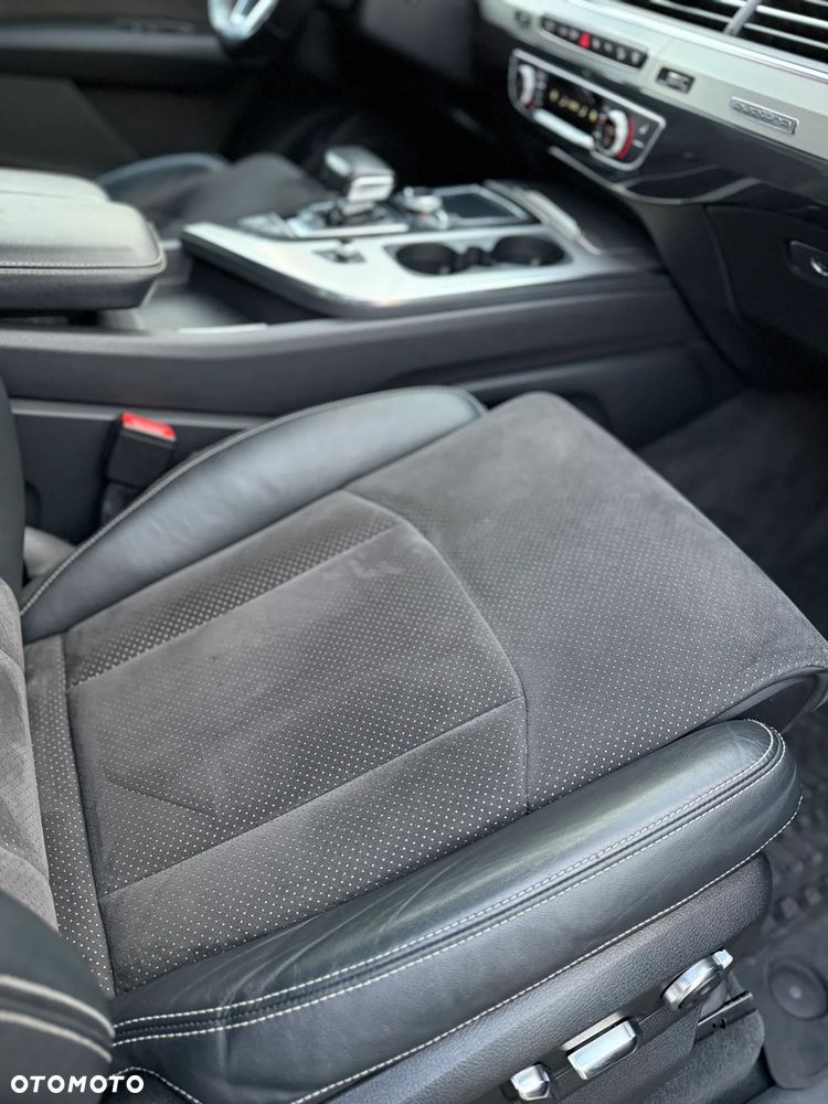 Audi Q7 - 13