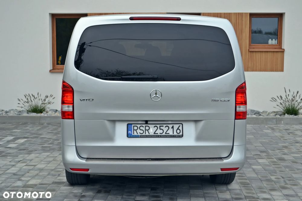 Mercedes-Benz VITO - 16