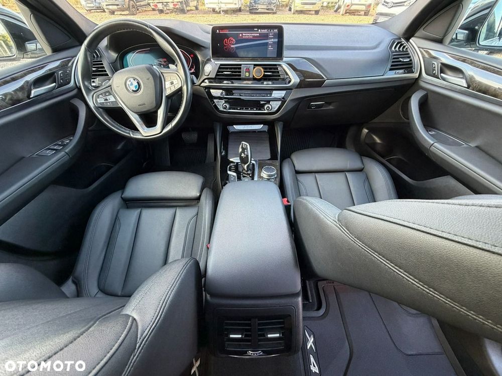 BMW X4 - 10
