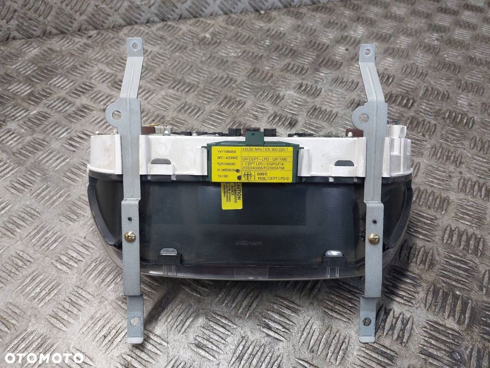 LICZNIK ZEGARY LAND ROVER FREELANDER I 2.0 TD YAC112540 YWY100460 - 2