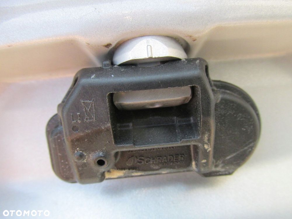 oryg mercedes e-klasa 17'' 5x112 et48,5 czujniki w205 - 9