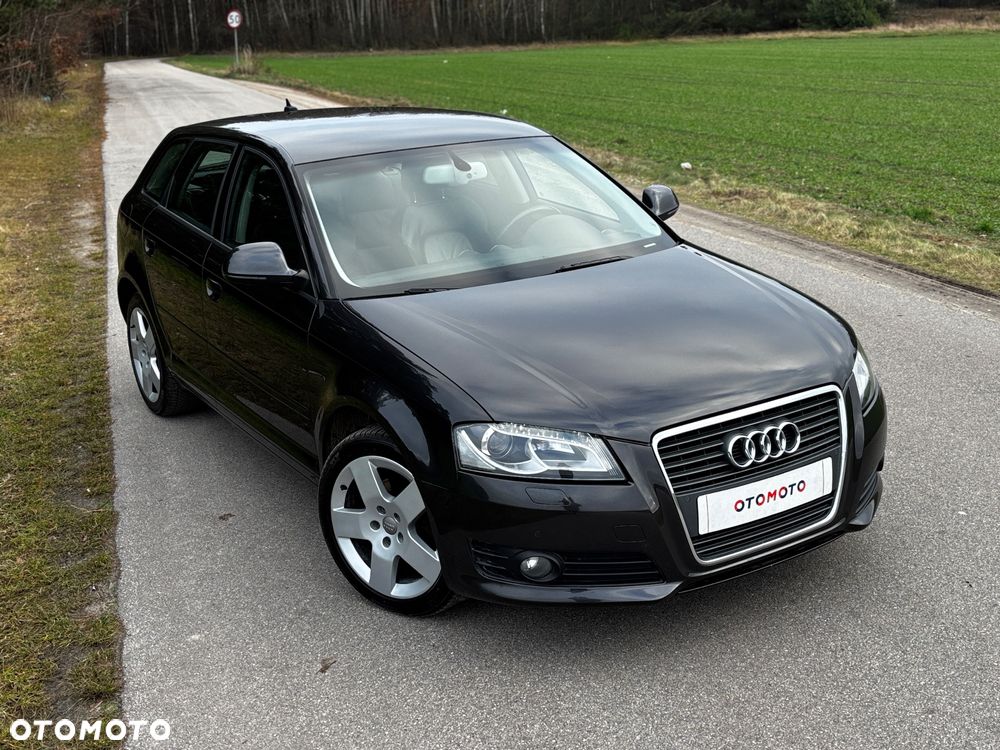 Audi A3 Sportback 2.0 TDI DSG Ambition - 2