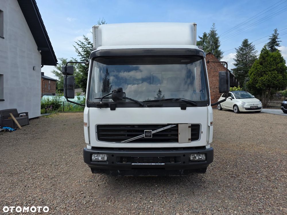 Volvo FL6L - 8