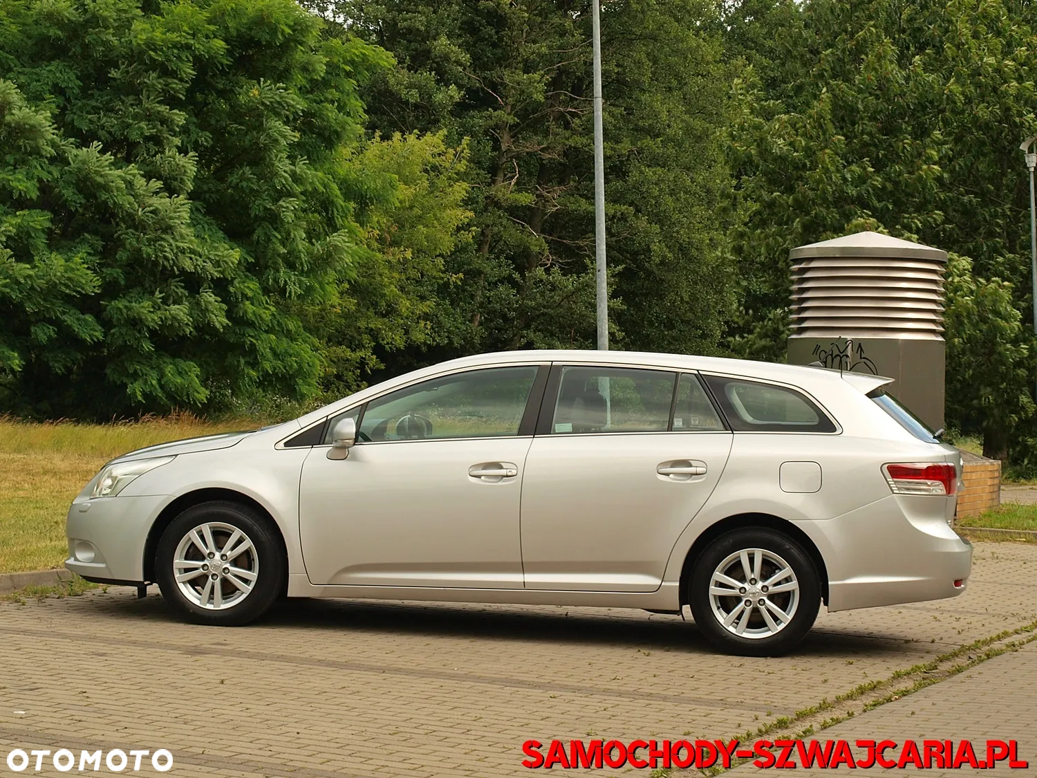 Toyota Avensis 2.0 Sol plus EU5 - 13
