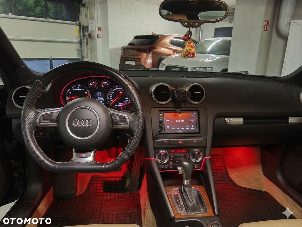 Audi A3 Cabrio 1.8 TFSI Ambition S tronic - 4