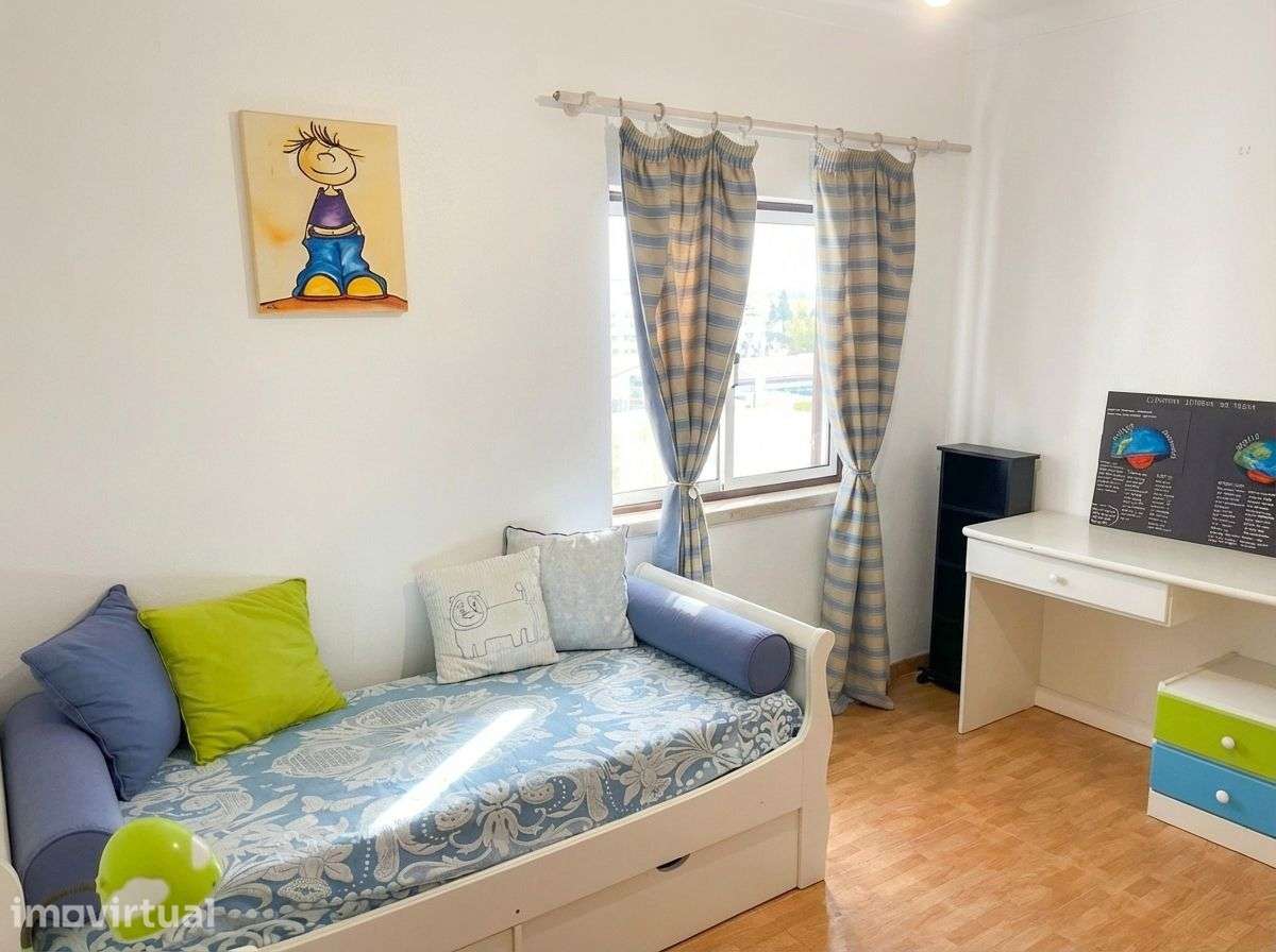 Moradia T3 com jardim, acessível e pronta a habitar - Grande imagem: 2/11
