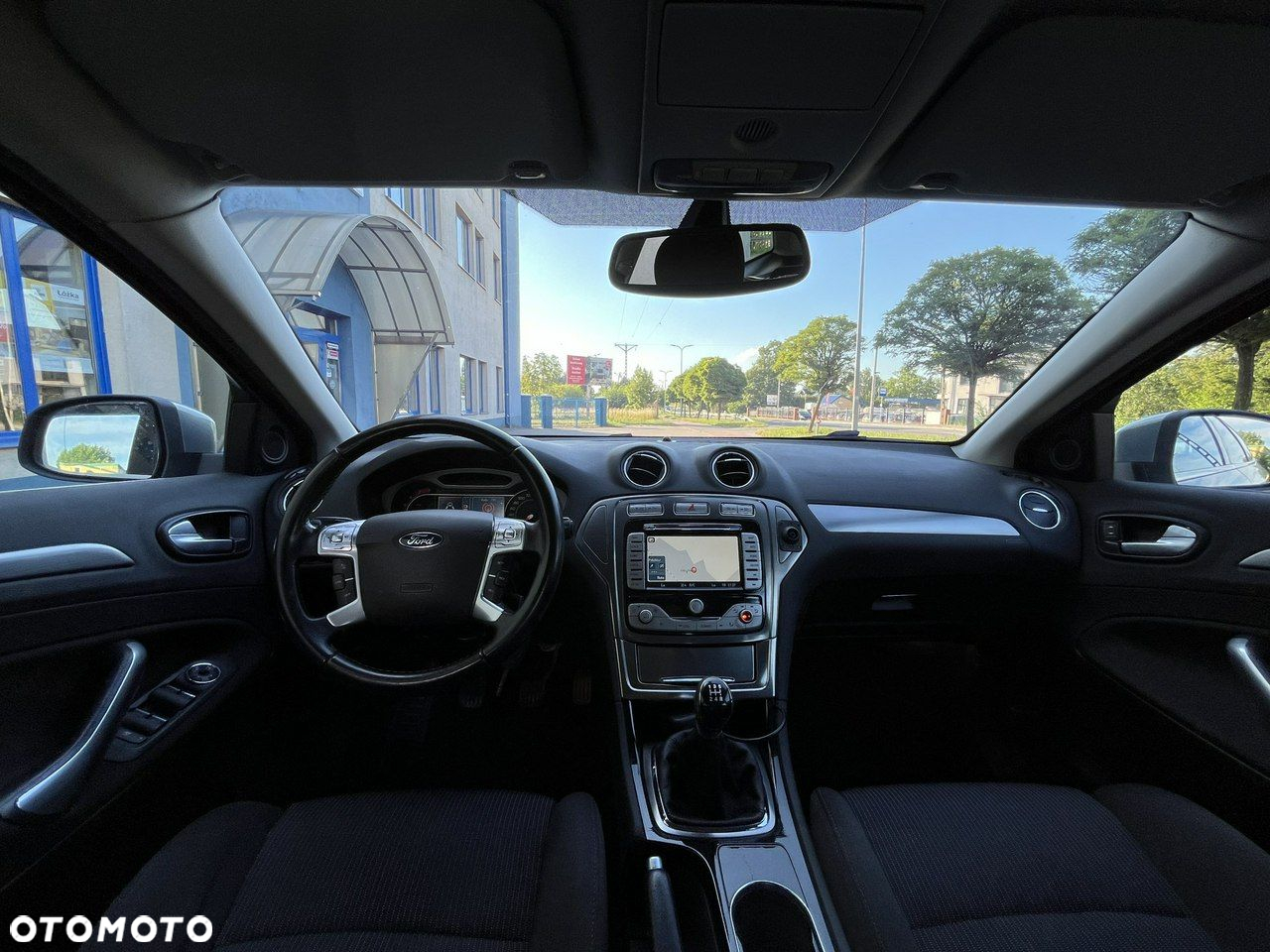 Ford Mondeo - 16