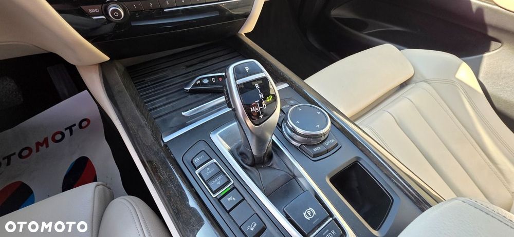 BMW X5 - 19