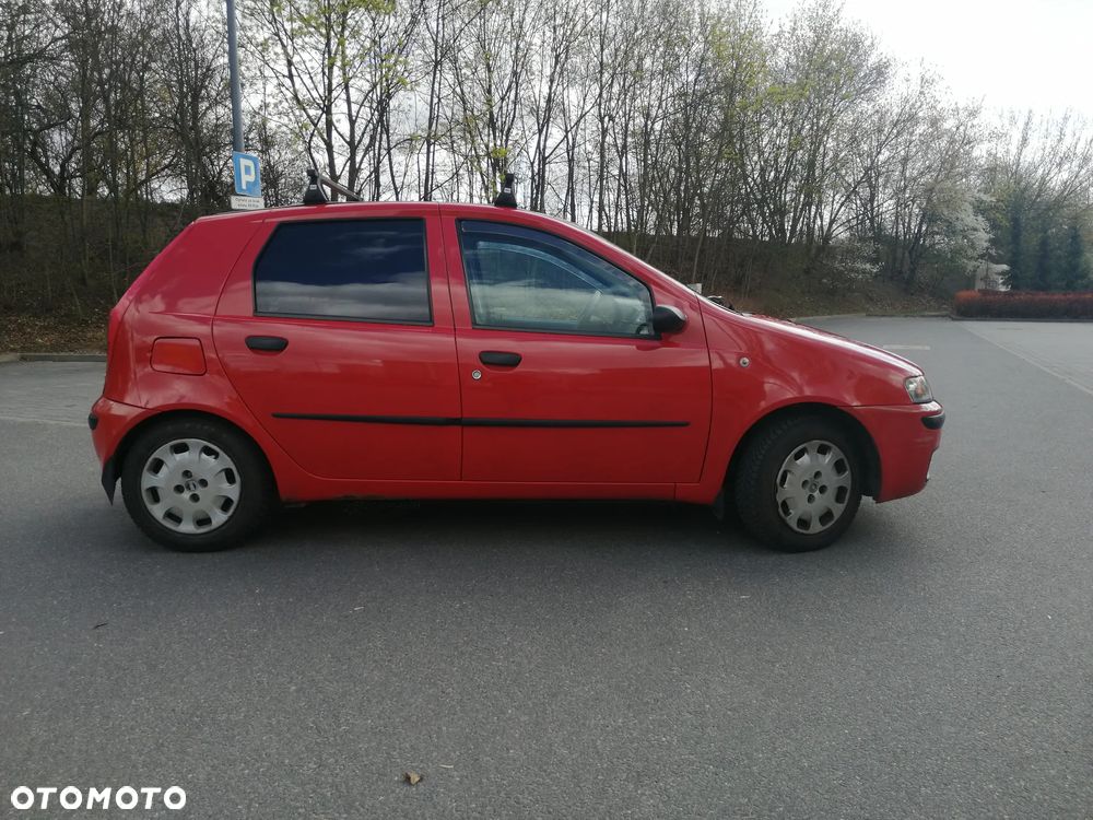 Fiat Punto 1.2 16V Dynamic - 4