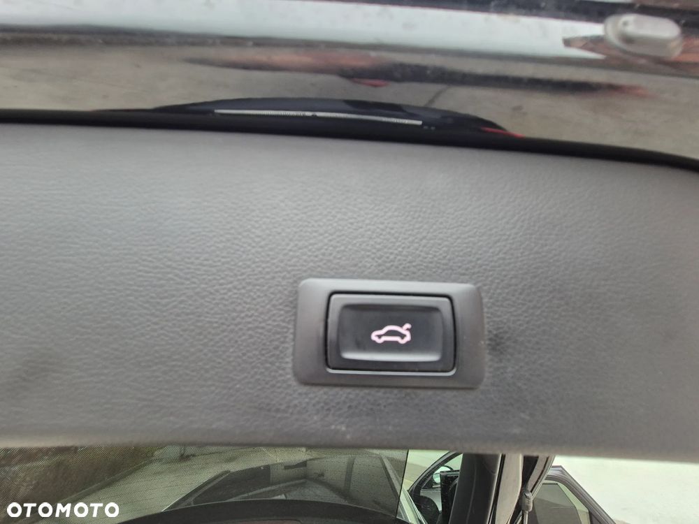 Audi A6 Avant 3.0 TDI quattro S tronic - 29