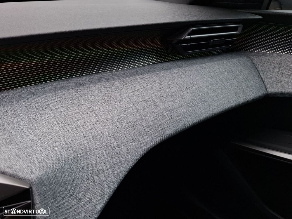 Peugeot 3008 1.6 Plug-in Hybrid GT e-DCS7 - 22