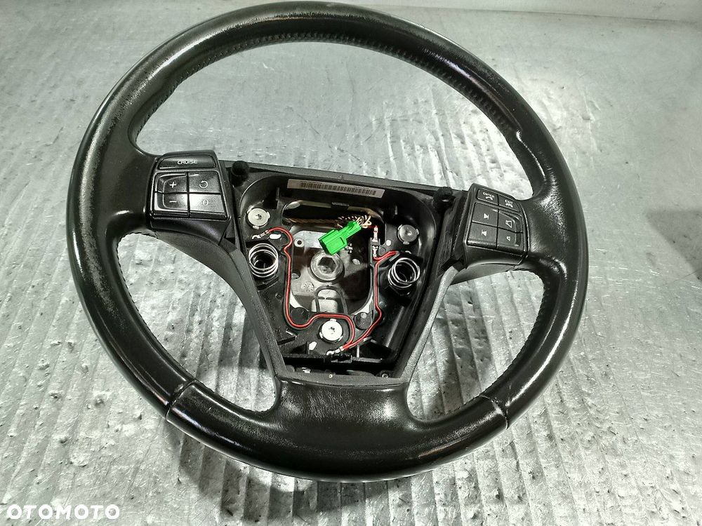 KIEROWNICA Z PODUSZKĄ VOLVO C30 ( 06-12 ) 55150060  55150001 30778758 - 10