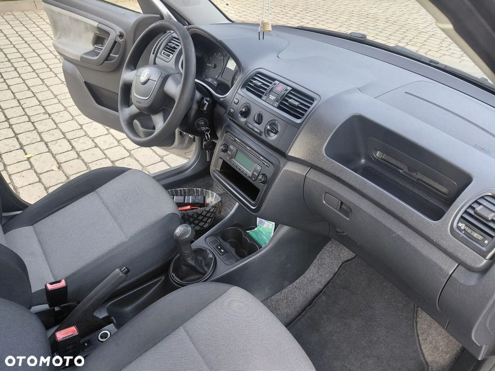 Skoda Roomster - 14