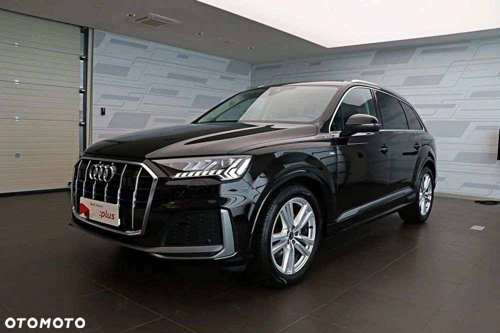 Audi Q7 - 1