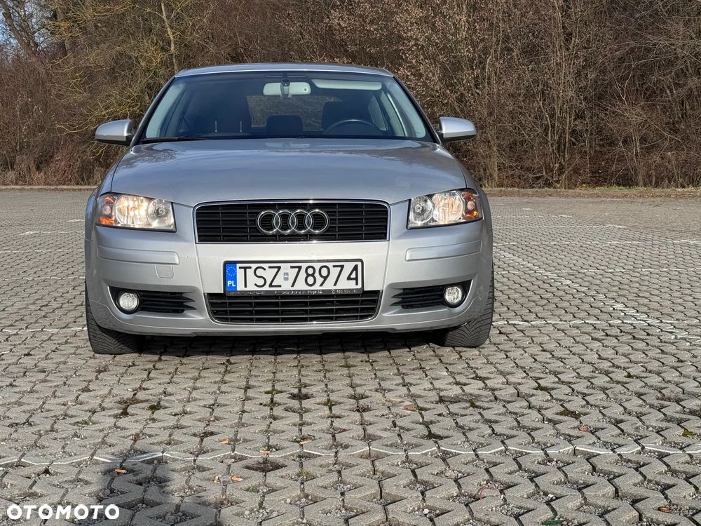 Audi A3 3-drzwiowe 1.6 Ambition - 2