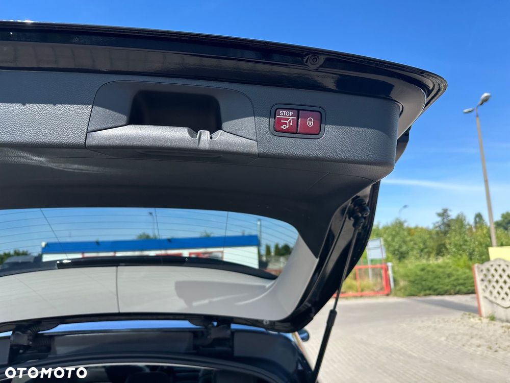 Mercedes-Benz GLC 300 d 4-Matic - 6