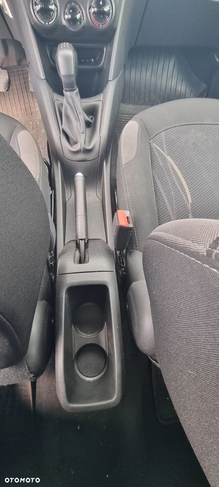 Peugeot 208 82 PureTech Style - 11