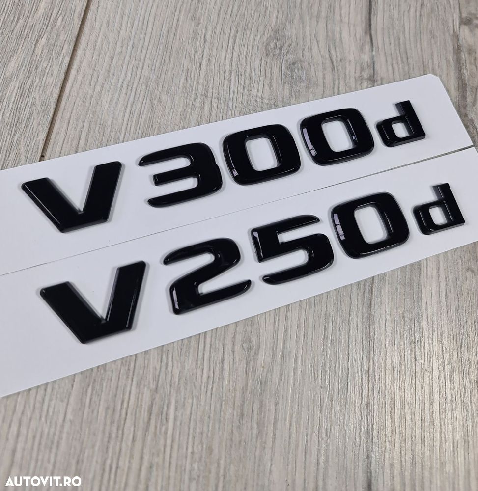 Emblema-Sigla-Logo-Mercedes-V250d-V300d-Neagra-Lucios-Black - 1