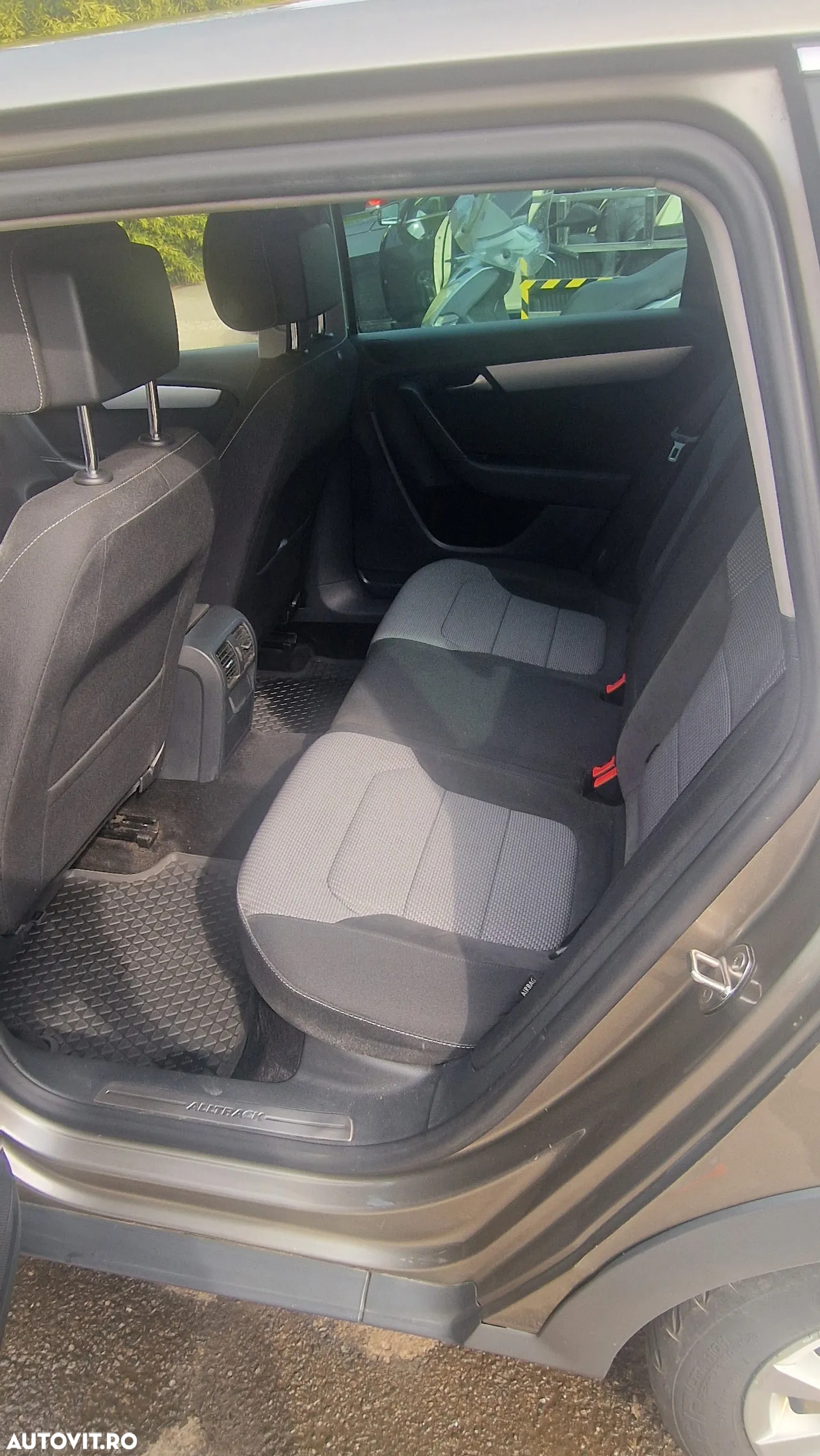 Volkswagen Passat Alltrack 2.0 TDI 4Motion BMT - 6