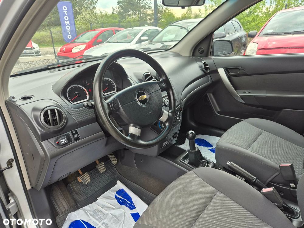Chevrolet Aveo 1.2 Plus - 8