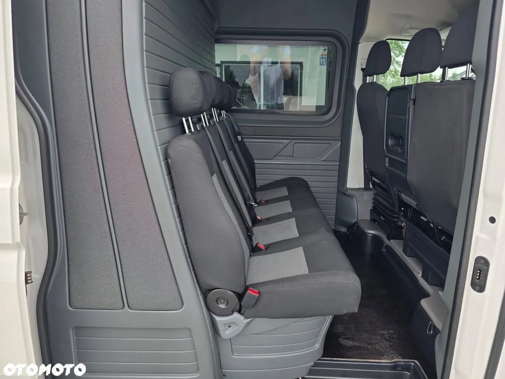 Volkswagen Crafter 35 BiTDI  177KM  7 Osobowy / 109900 Pln Netto / - 23